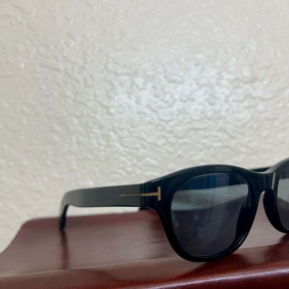 Tom Ford shades